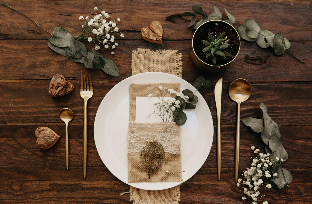 dried table decorations for weddings - free UK delivery - Desert Dreams Dried Flowers